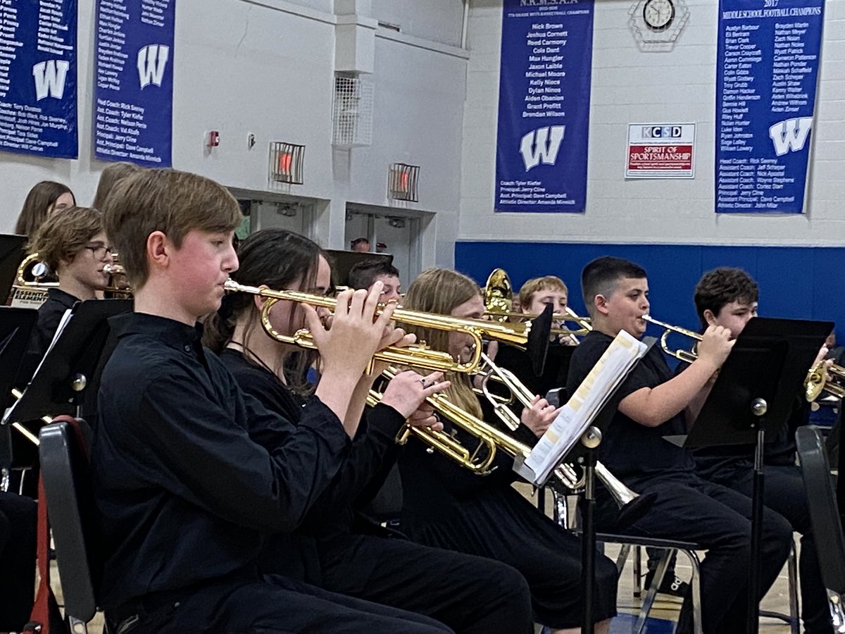 wmswildcat's tweet photo. The WMS 7th grade band in their first Spring Concert! @TheKCSD #YouBelong #ProudToBeAWildcat #BandRocks https://t.co/U9dVLNUW2v