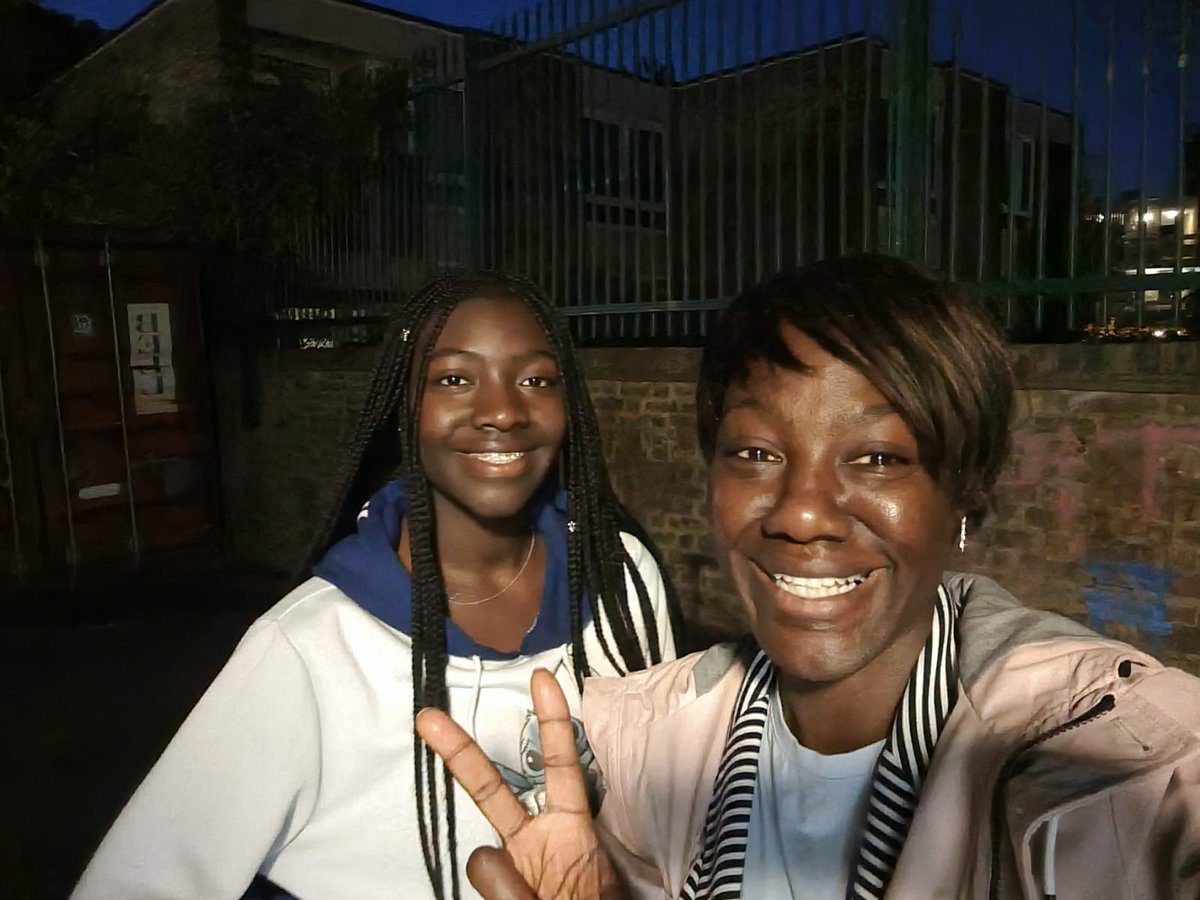 ValerieABossman's tweet photo. I misplaced my phone so didn't get to say my last thanks to all who came out to vote today, those who stopped to ask me questions.
Proud day for me, as my Totsenior got to vote for the 1st time...job done ✔️👍🏾

All I do is for my #community so we get policies that work for us al! https://t.co/ccXTgkLp4k