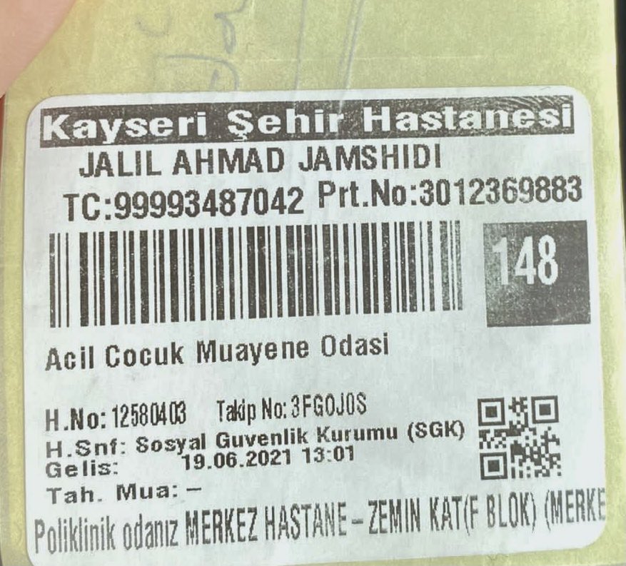 Afganlar, Türkiye’ye kaçak gelmiyor. ABD ile yapılan kamuoyuna açıklanmayan SIR anlaşmaya güvenerek geliyorlar! 
Ankara’ya gitmeleri için yol izinleri bile veriliyor! GSS borcu olan vatandaş hastane kapısından çevrilirken onlar Şehir Hastanelerinde bedava tedavi oluyorlar!