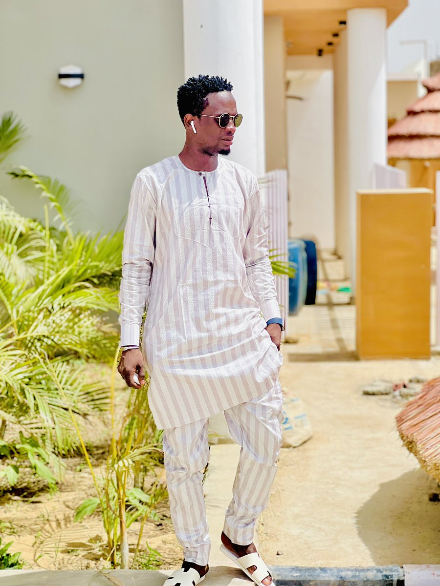 CarrickSadam16's tweet photo. Happy sallah 4day 💯💯💯💯💯 https://t.co/AKfZ2puqBa