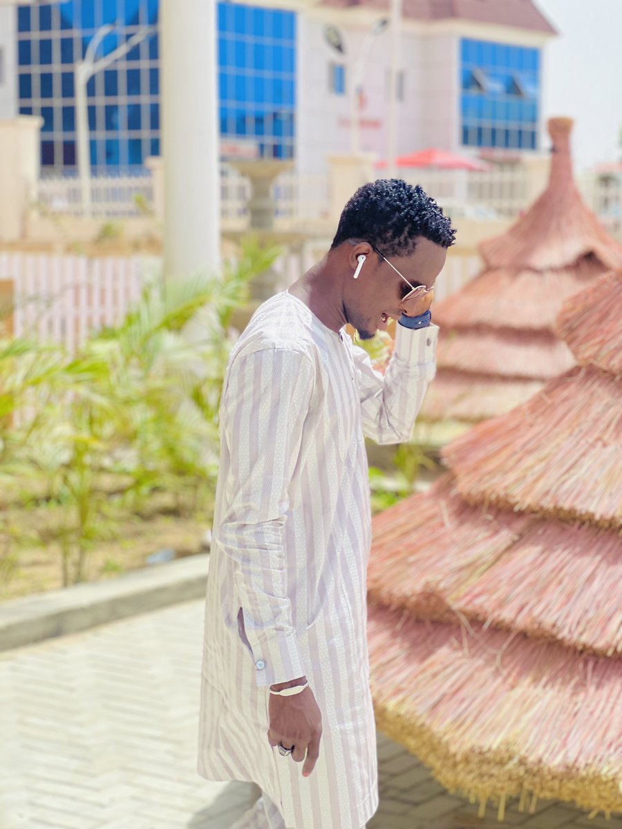 CarrickSadam16's tweet photo. Happy sallah 4day 💯💯💯💯💯 https://t.co/AKfZ2puqBa