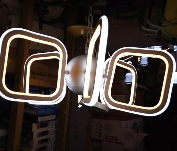 talkparlour's tweet photo. LED gold-silver mix chandelier available at Kachii Stores https://t.co/VyHoDFUJBP