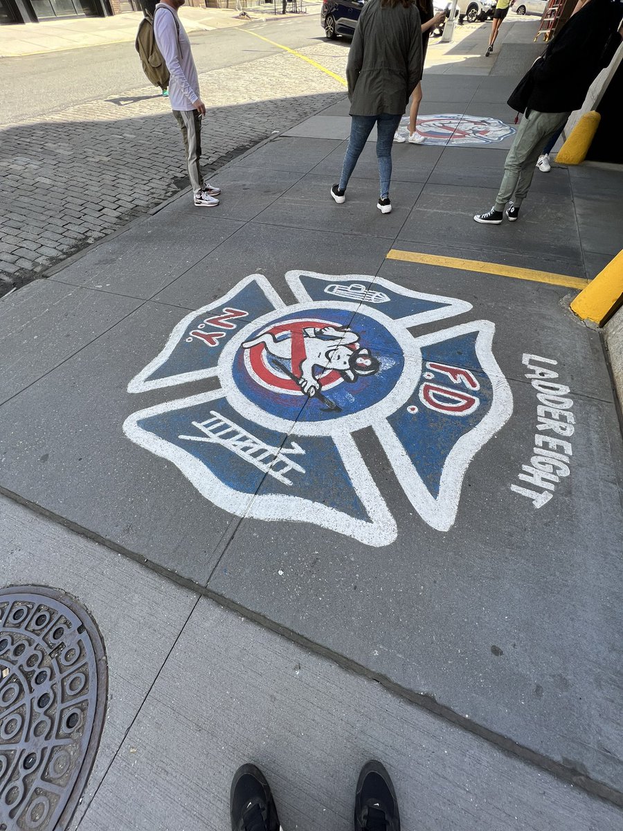 Cartmangriffin's tweet image. #ghostbusters #ladder8 #nyc