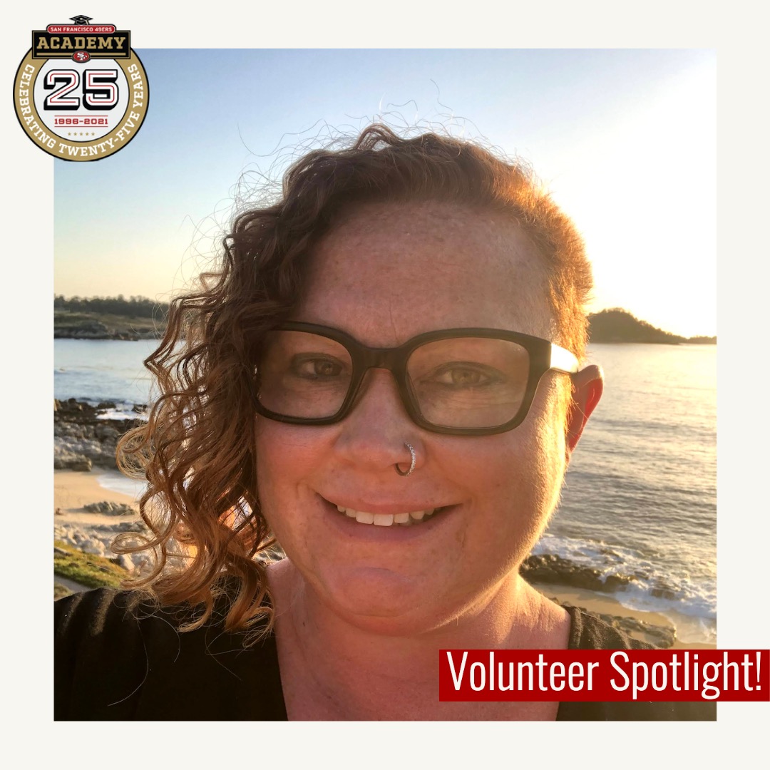 Volunteer Spotlight! Today, we are excited to introduce one of our newest volunteers, Bahia! 

Bahia has worked with Maria, our Community Resources Manager, on fulfilling the needs on our Amazon Wishlist to support the 52 families we serve. Round of applause for Bahia!