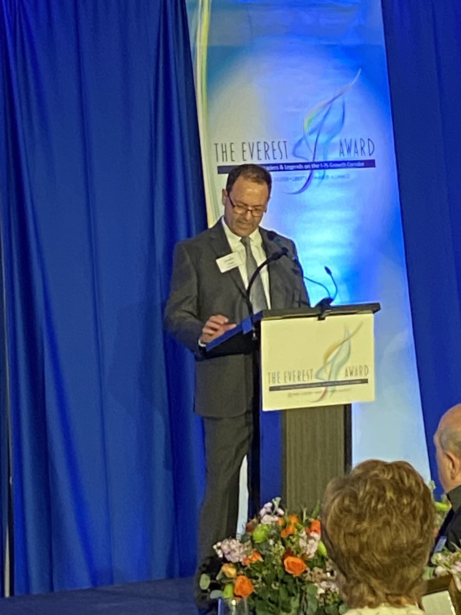 mspprez's tweet photo. MSP partner Jose Castrejon introduces the 2022 Everest Award recipients. https://t.co/l21AsgfWff