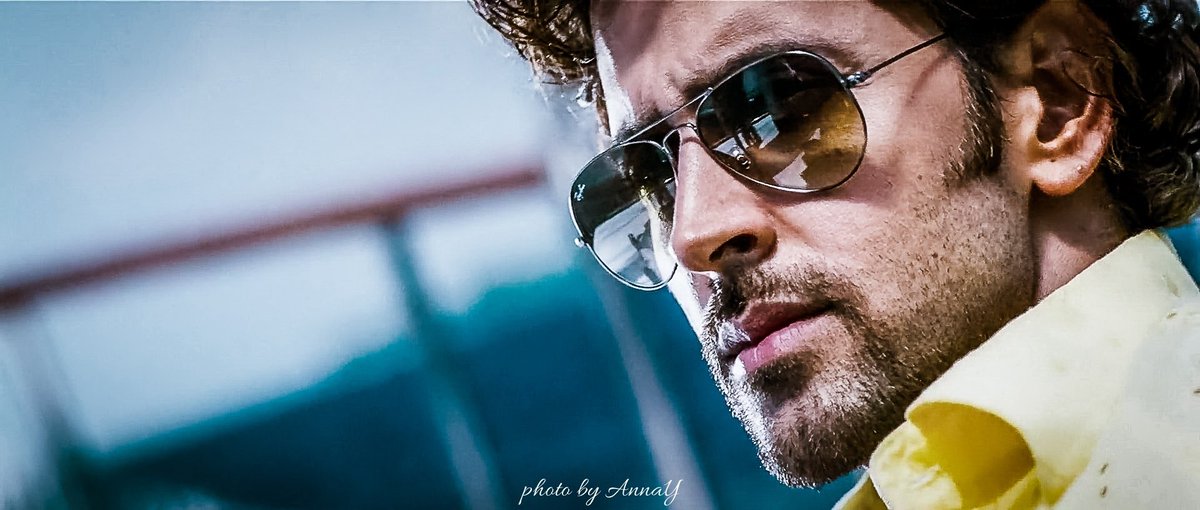Rafetka's tweet photo. 💔"I have lost the only person with whom I could share my only life."💔
© Jonathan Safran Foer
🪁#Kites🪁
#JayRay
#HrithikRoshan 
#AnuragBasu
✨@iHrithik✨
@basuanurag 
@HrithikRules 
Amazing scr. @anna_milia 😘🤗🥰 https://t.co/bmo5kUxgjz