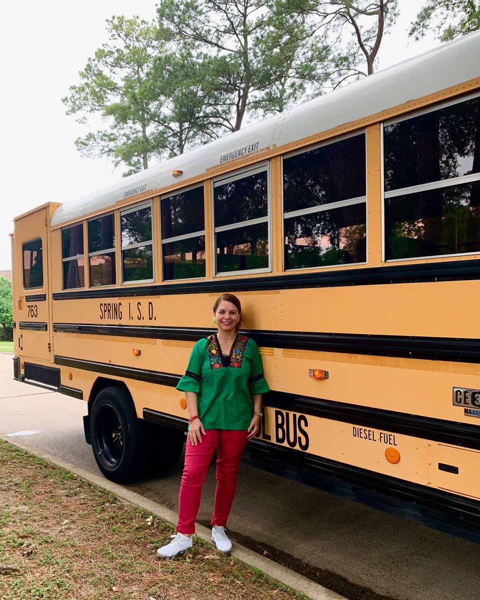 LillianSampso10's tweet photo. SPRING ISD TRANSPORTATION  celebrating CINCO DE MAYO. Thanks,  @revjackmann @DBaxterspring @SpringISD @Shuester @Valenciaadaaa for you support and special thanks for ALL who helped with this wonderful display! We are HONORING our LEADERS OF TODAY. https://t.co/4R6lTsJ3TU