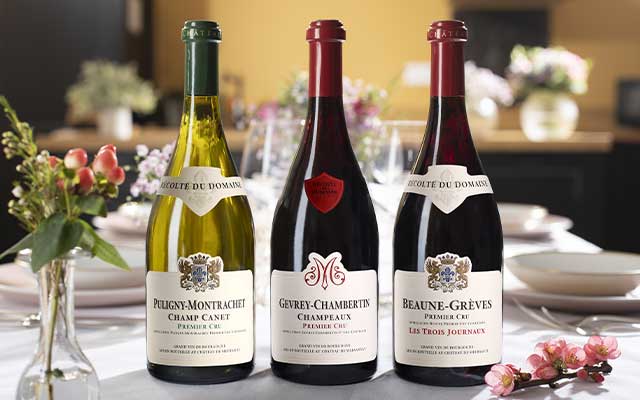 MillesimaFR's tweet photo. Illustres domaines bourguignons, le Domaine du Château de Meursault et le Château de Marsannay dévoilent leurs #primeurs2021.

🔎 : https://t.co/RFh6621MjW
#chateaudemeursault #chateaudemarsannay #bourgogne #millesima https://t.co/mPTiCAUWCK
