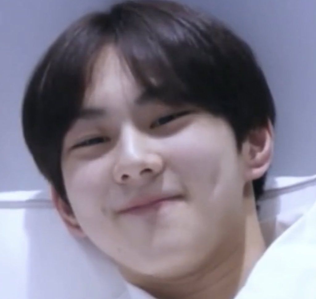 ทักครัช                            baby what’s up