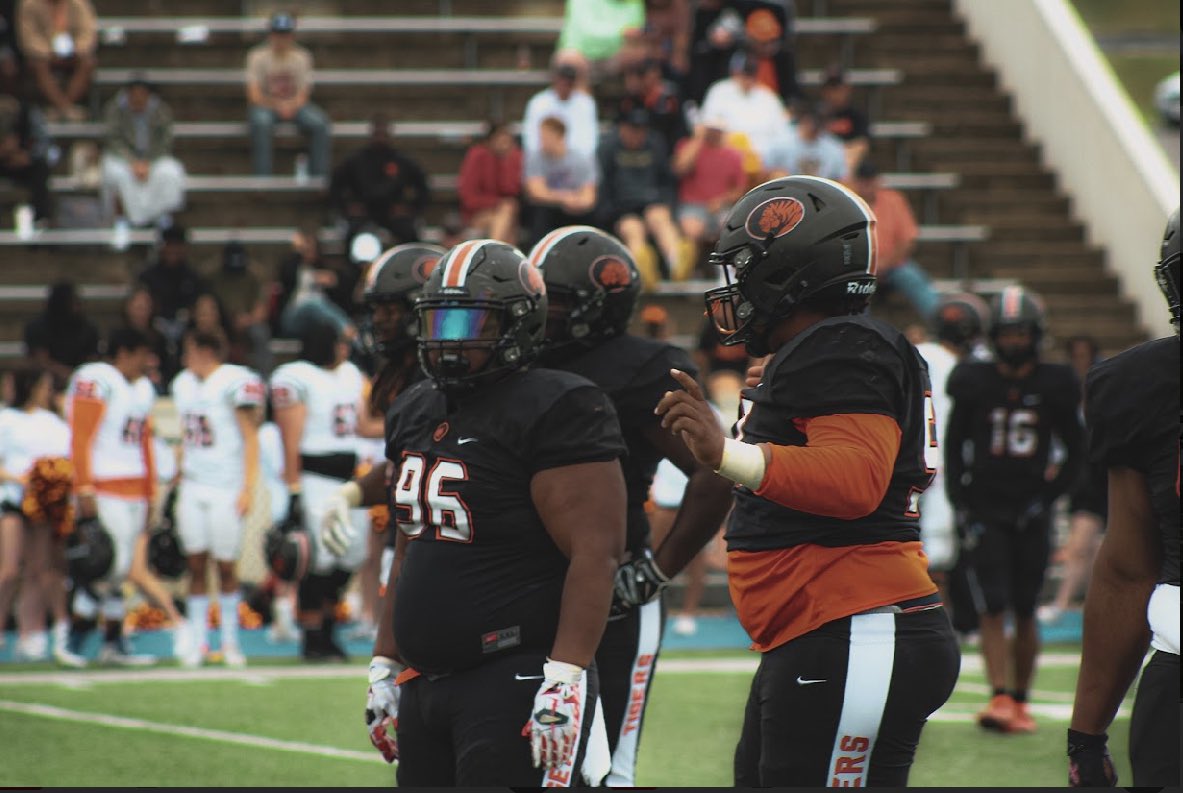 XzavierAugustus's tweet photo. Freshman year✅ https://t.co/EoP6p07Oaf