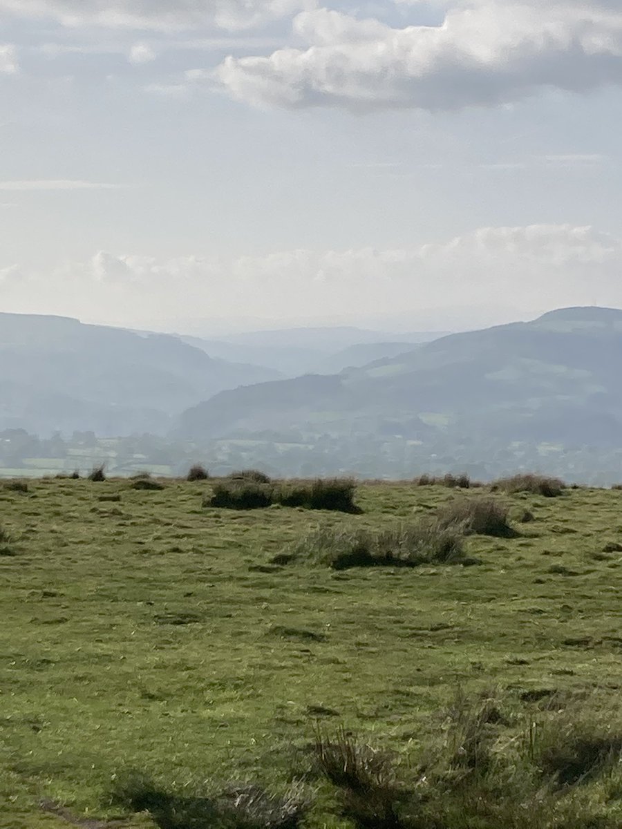 JulianJ80289895's tweet photo. Absolutely spoilt the last 2days with free bike time after work and stunning weatherโฆ.all mountain ride today.. natural trails.. #ridehabit #mtblife #Absoulatemtb1 #lovewhereyoulive #welshviews #mtb #mtbwales #welshvalleys #mtbtrail #ridemtb ๐ด๓ ง๓ ข๓ ท๓ ฌ๓ ณ๓ ฟโ๏ธ๐ค๐ https://t.co/1yJp1zCPIk