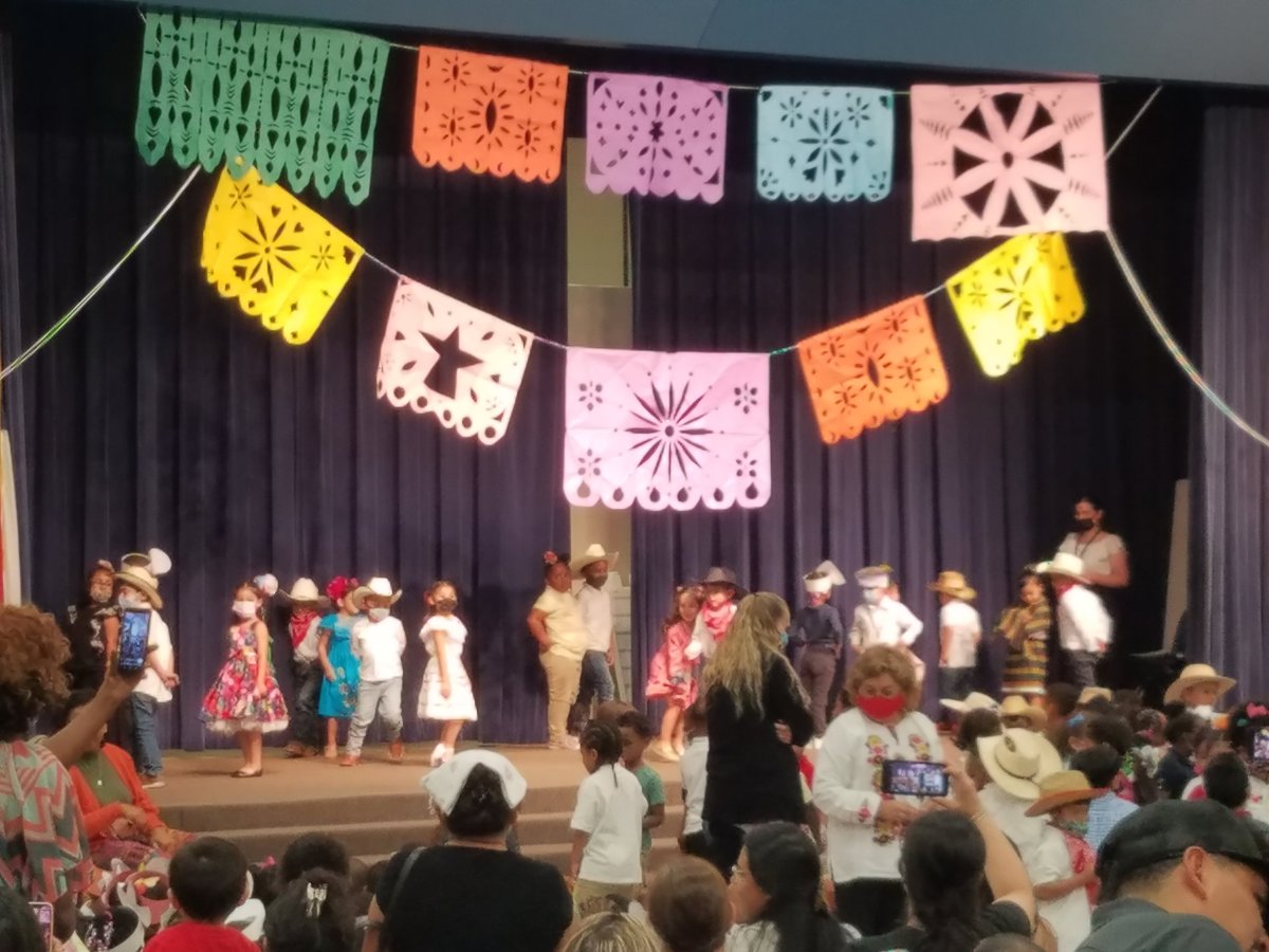 ClarkPrimary's tweet photo. Cinco de Mayo celebration! https://t.co/Bao2zK2h4S