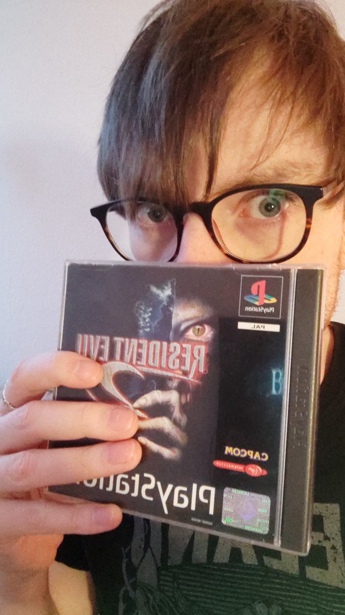TheCloudCollec2's tweet photo. Look what came in the mail, but we have to wait till next week for Flaaff to play, now I play Bloodborne, join me as I have many brown trouser moments..
#Bloodborne #ResidentEvil2

https://t.co/N6XPLqKNB8 https://t.co/2WdO5S1MCe