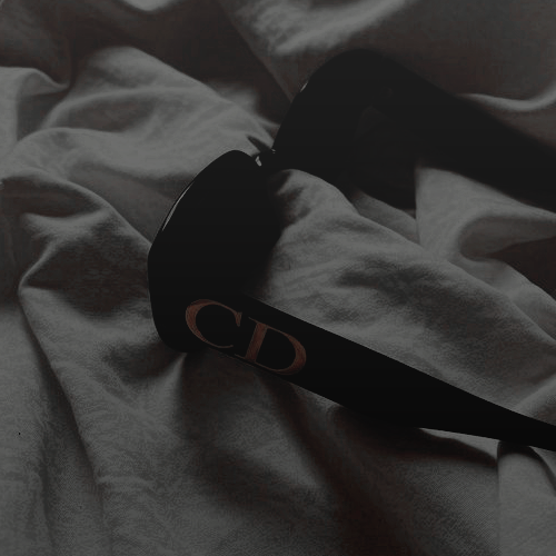 ㅤㅤ
ㅤ 
ㅤ               𝑁𝑒𝑤 𝑤𝑎𝑡𝑐ℎ, 𝑔𝑜𝑜𝑑 𝑡𝑖𝑚𝑒𝑠 𝑏𝑎𝑏𝑒
                          ◜ 𝐉𝐀𝐃𝐄𝐋𝐀𝐈𝐋𝐀 𝐙𝐀𝐁𝐈𝐍𝐈 ◞
› jczabini.carrd.co