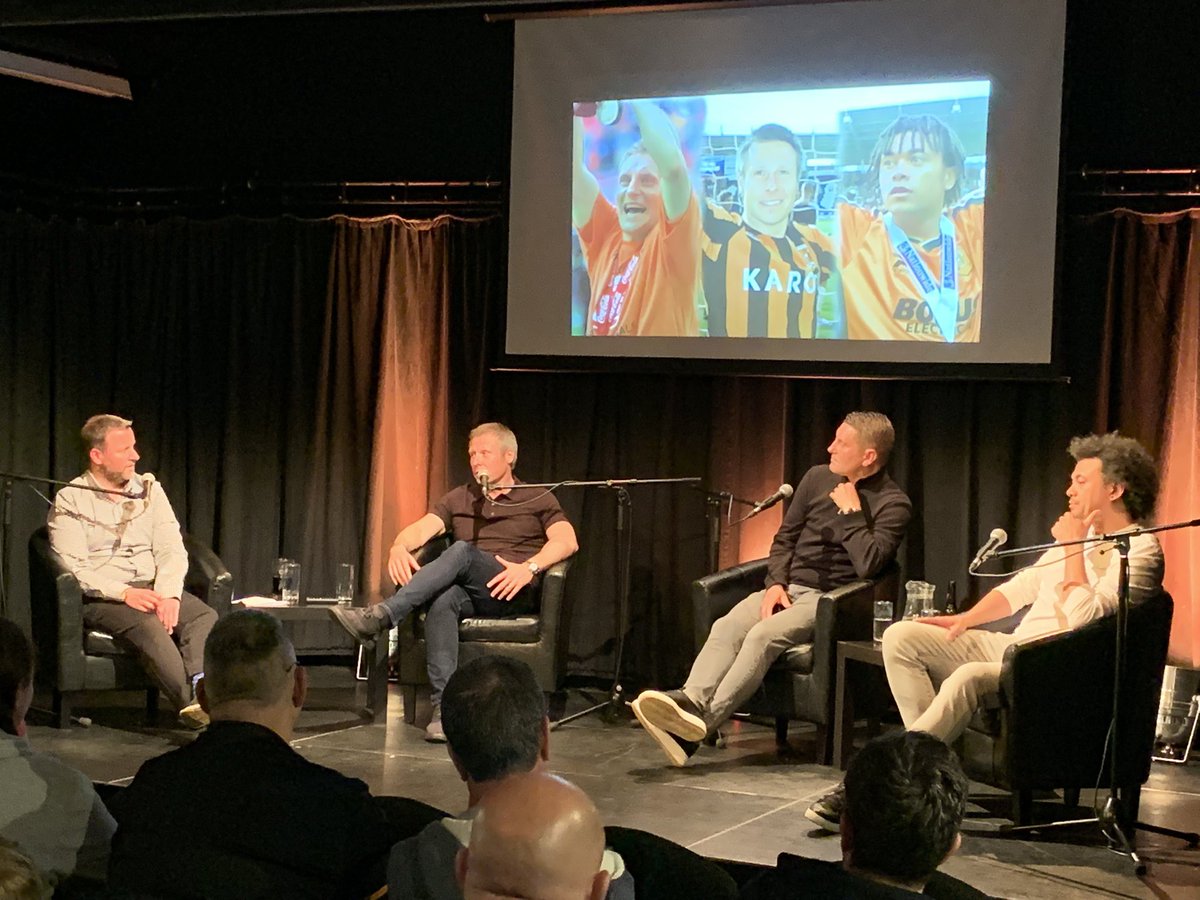 PinguPete54's tweet photo. Hull City Legends Nick Barmby, Andy Dawson and Jason Price with Brendan Smurthwaite at HCOSC event at Barton #HCOSC https://t.co/6CpMk5Mnz4