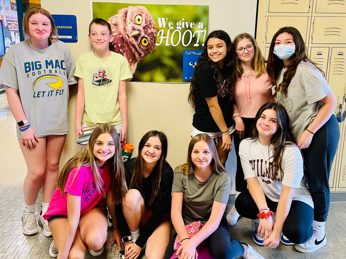 CMSMrsWright's tweet photo. We give a Hoot! Spartans wrote about helping others like the characters in Carl Hiaasen’s novel Hoot. 🦉 And whoooo could forget those origami owls?!?
@WEARECMS25 https://t.co/17zka4SNVi