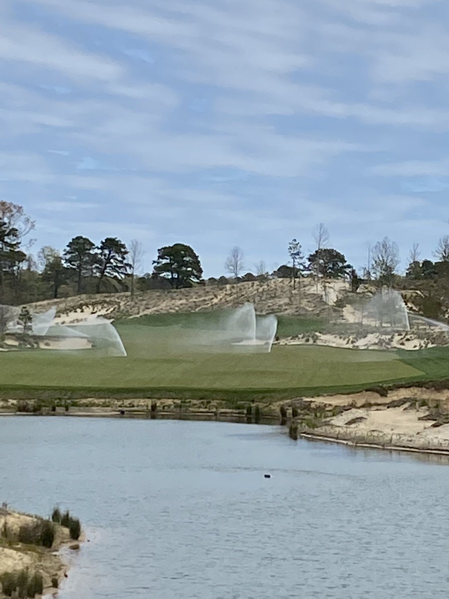 golftour11's tweet photo. 75 fwy, 47 rough, 8 green, 13 surround and 26 tee #toroinfinity heads on the last hole of irrigation greatness!  It’s been an exciting 5 years that’s coming to a close.  Thank you @UnionLeagueGolf @ScottBordner @Patrick112586 #middletownsprinkler @turfeqnate @MikeHartley66 https://t.co/yWLZ100gkh