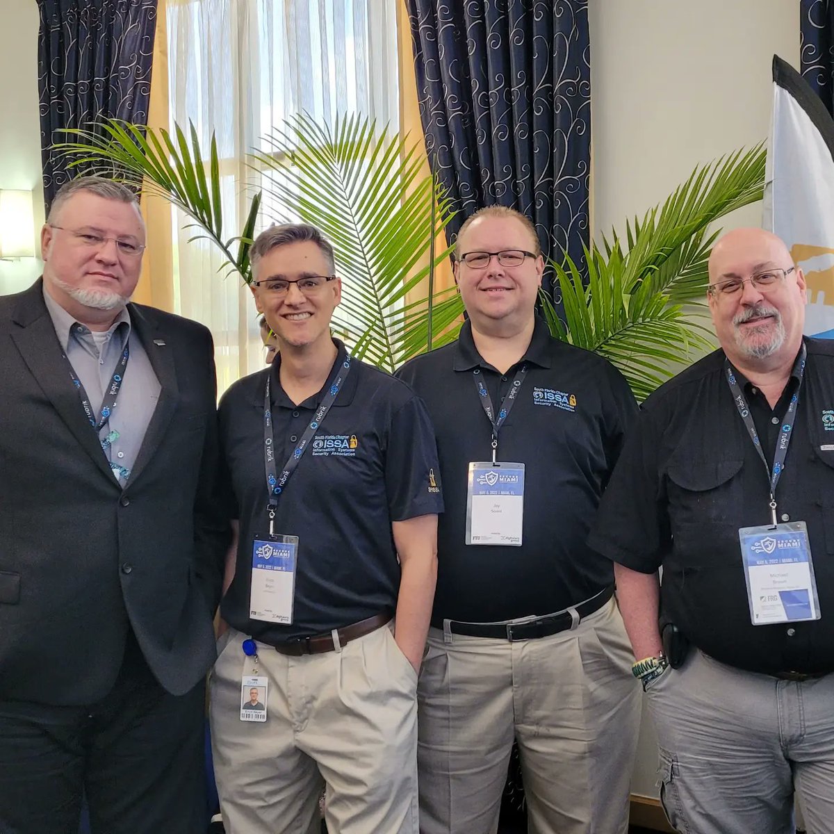 SFISSA's tweet photo. #SFISSA @ @Secure_Miami  #SecureMiami #SecureMiami2022 #SecureMiami22 @ @FIUGrahamCenter 
@FIUonline  #CincoDeMayo https://t.co/1bEf5AdGDm