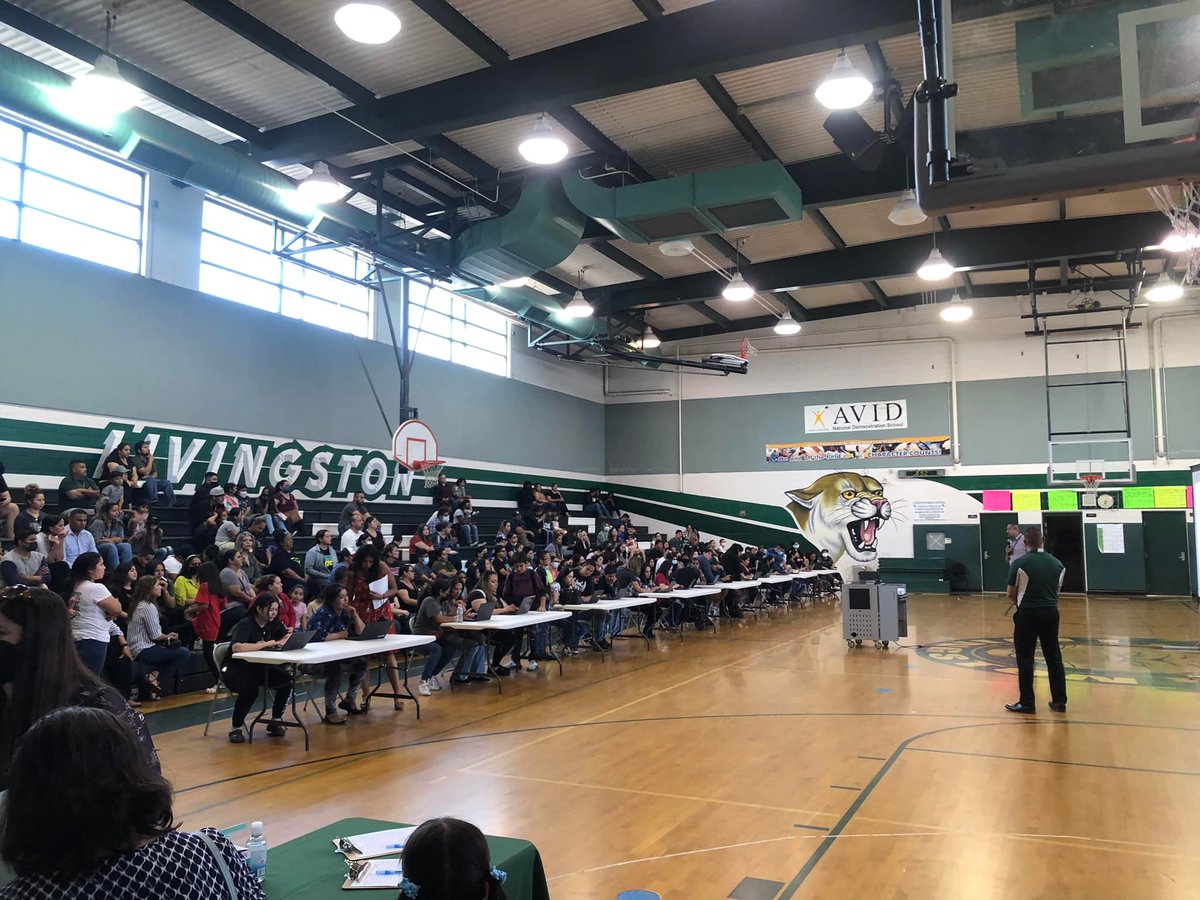 Livingston Middle School tweet media