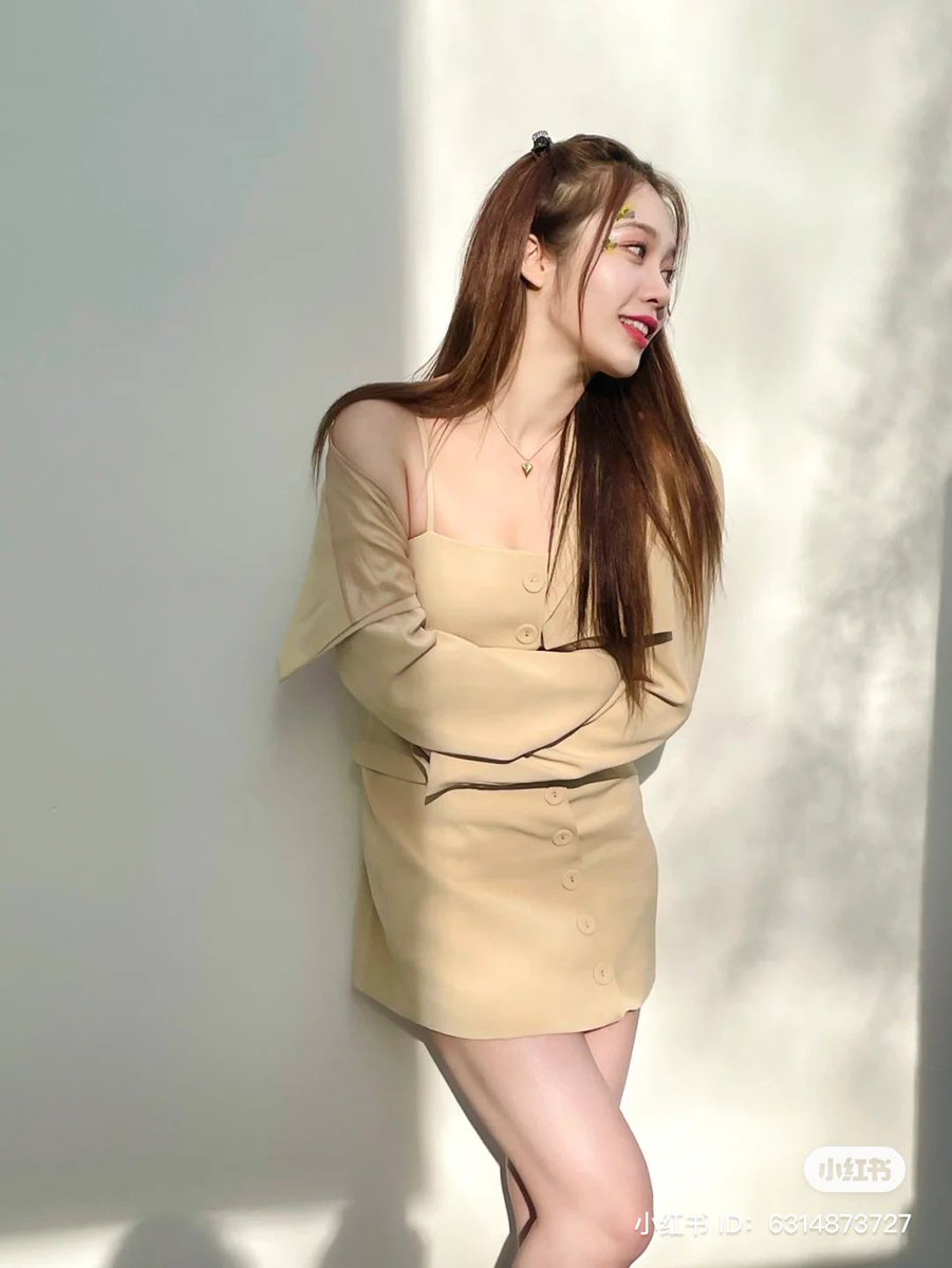 yaninglook's tweet photo. https://t.co/4AGrmalLF9
