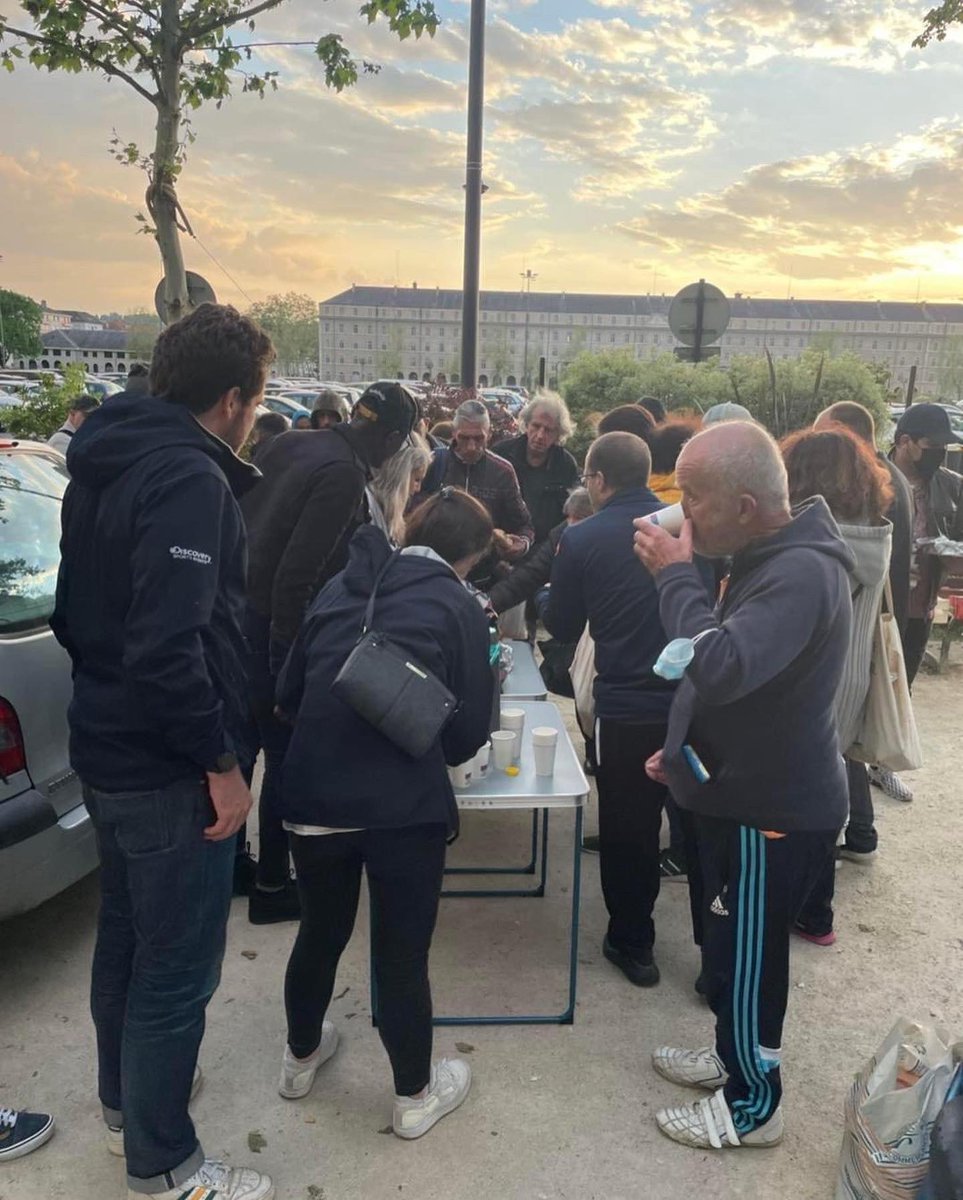 pau_charity's tweet photo. Merci ร tous nos bรฉnรฉvoles et ร nos bรฉnรฉvoles dโun soir Gauthier, Lamine, รlise et Antonin de
#transitioninmotion #tim
#fiaetcr
#fiawtcr #discoverysportsevents ๐ pour les repas ๐๐ฅ
#GrandPrixDePau https://t.co/woJ5s7rEUo