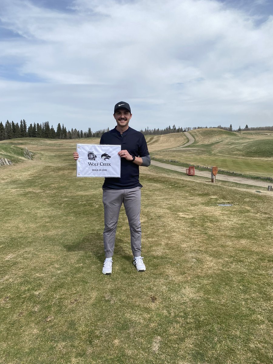 We are on fire! 2 Aces on the first 2 days on the Old Course! 

Congrats Keelan Ellerby on your Hole In One on hole 10 on the Old Course! 

#wolfmode