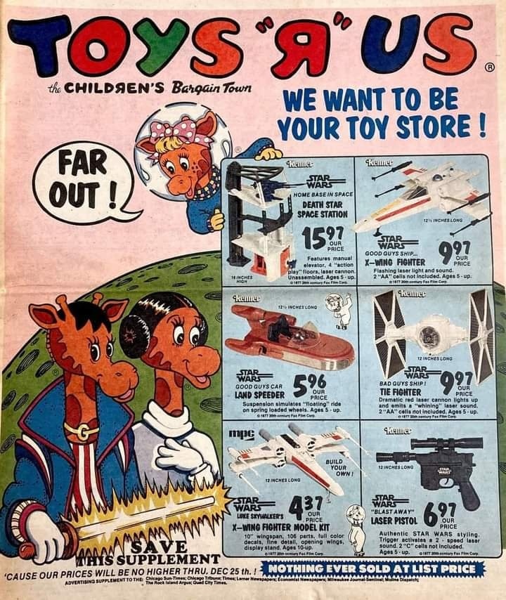 Grimlock1985's tweet photo. #simplertime #starwars #toysrus https://t.co/UQF5ZrHop0