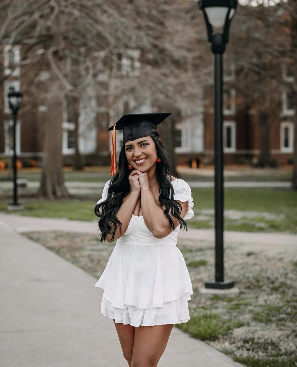 pittstate's tweet photo. #PSUcommencementcountdown 8 DAYS until our first ceremony! Skylar will receive a Master's of Business Administration. "I will never forget when my roommate and I dressed up as @GorillasFB players, Zeke Wall and Cooper Schettler, and won 2nd at the Halloween-themed game." https://t.co/0HBjcieiyK