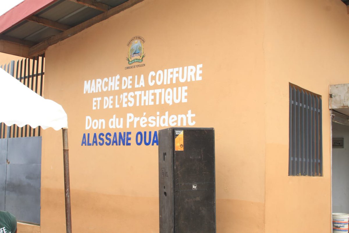 24Yopougon's tweet photo. #Yopougon
Le  Marché de poissons et de la viande de porc situé à la Sideci-lem inaugurés ce jour par le maire @GKAFANA. https://t.co/X8ugZLVwWe
