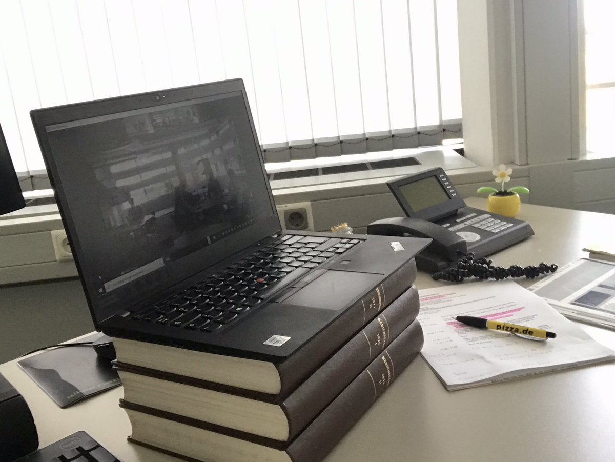 h_u_wagner's tweet photo. Seminar with #keydocuments of entangled media histories after WWII 🇬🇧🇸🇪🇩🇪 @EMHISnetwork. Thank you for the invitation by Dr Skoog @bournemouthuni to her seminar workshop. @jamie_medhurst @AberUni and I @BredowInstitut @unihh we enjoyed #mediahistory students‘ work on the sources https://t.co/VLsGudRSaE