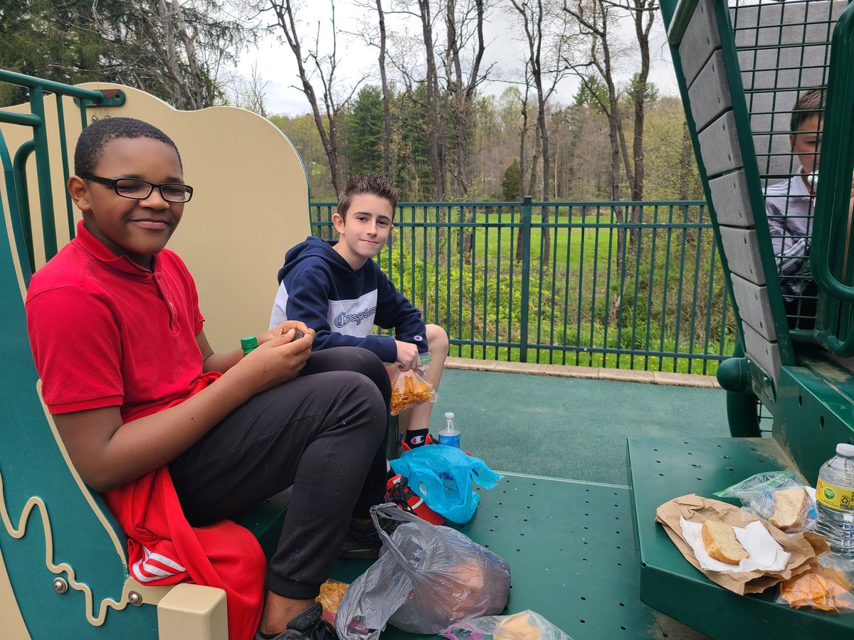 Michelle David tweet media