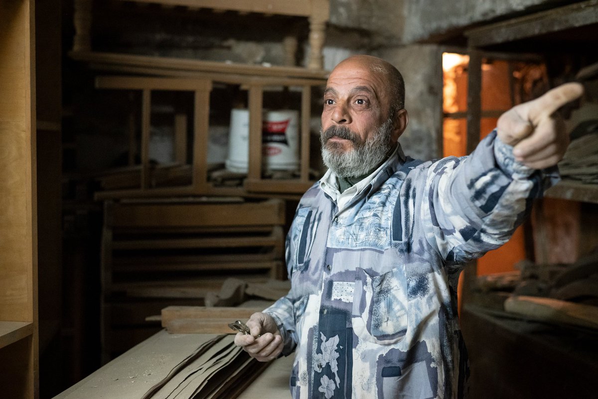 AtefDeabes's tweet photo. #portrait #story #streetphotography #Documentary #carpenter #furniture #workshop #handmade https://t.co/VRLfVvaZPU