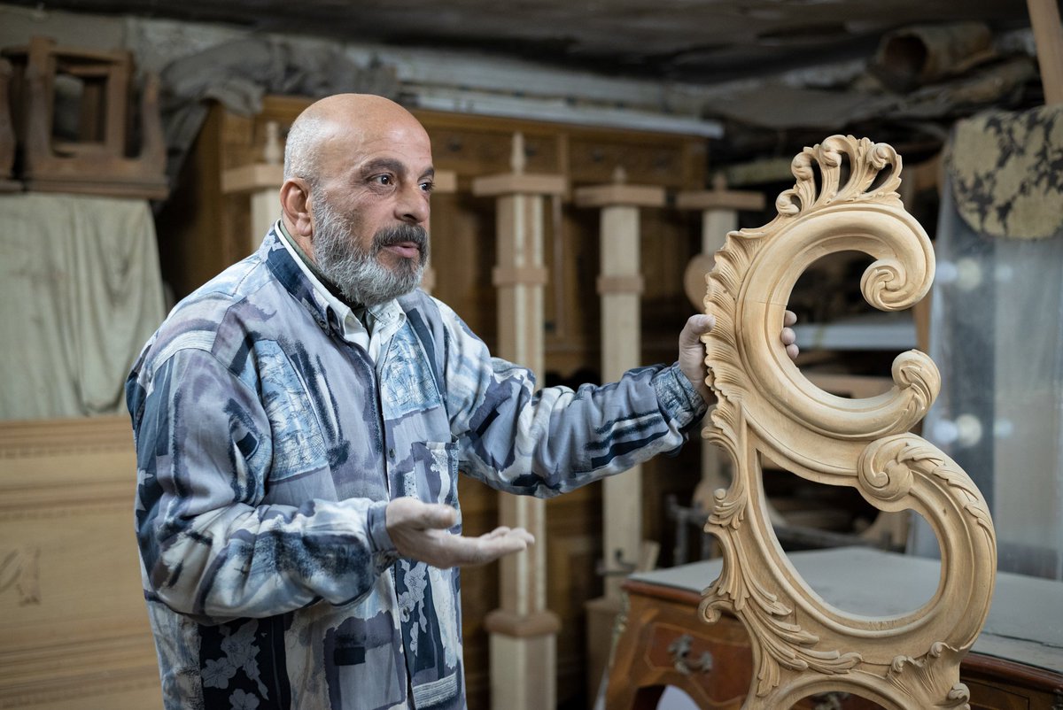 AtefDeabes's tweet photo. #portrait #story #streetphotography #Documentary #carpenter #furniture #workshop #handmade https://t.co/VRLfVvaZPU