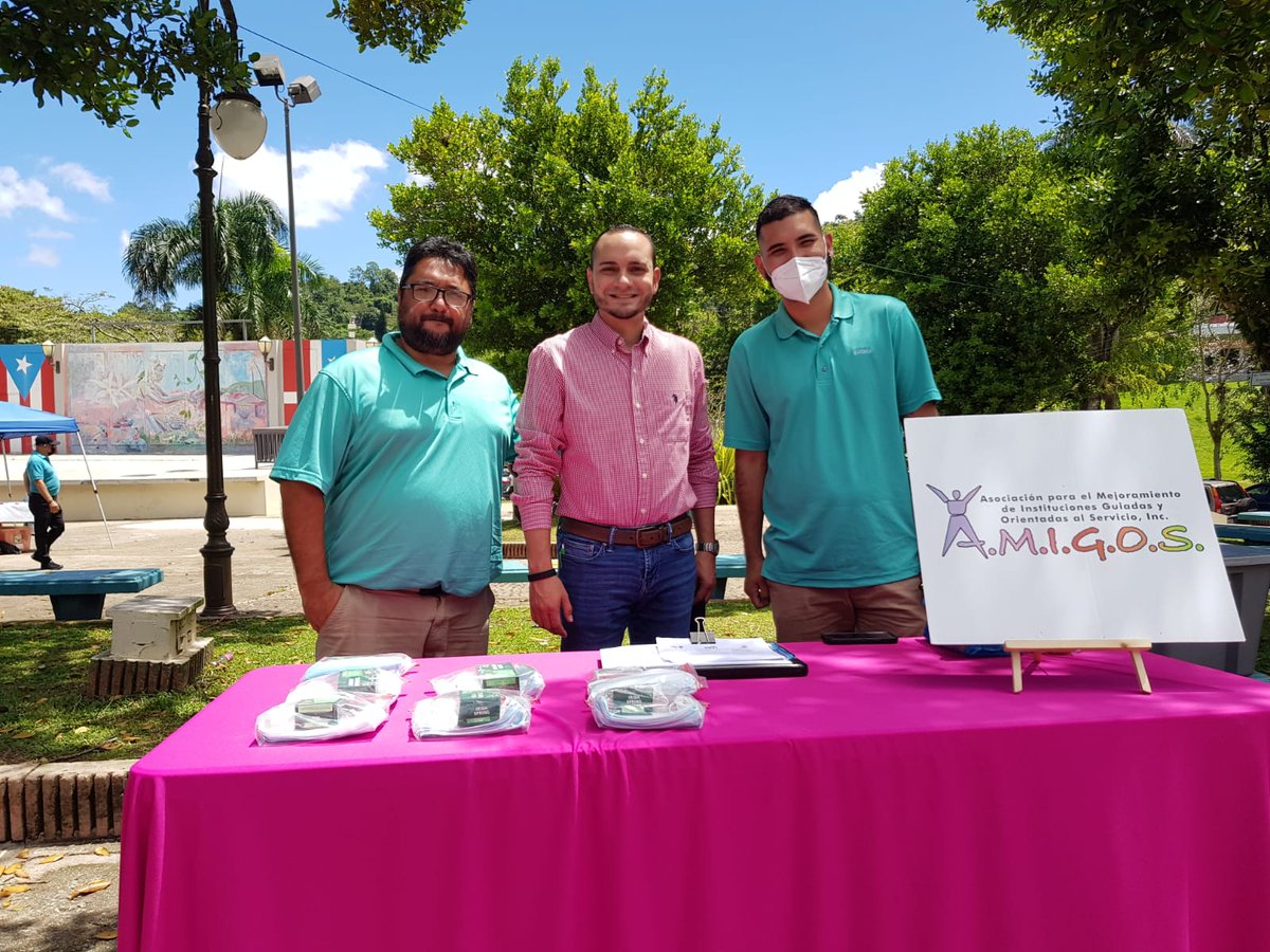 CamaraConPR's tweet photo. Durante el día de hoy, el representante @JorgeAlRep22  llevó a cabo una Feria de Servicios de Salud en el Poblado Castañer en Lares. #CámaraPR https://t.co/dJSRV7s2zx