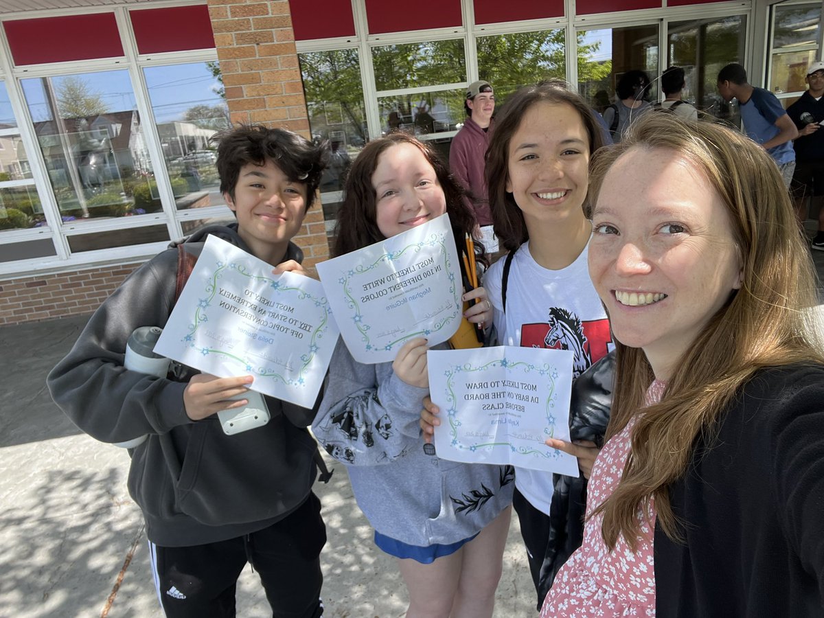 After some review &amp;&amp; awards, the #APStatistics students are ready to rock their exams! #MineolaProud