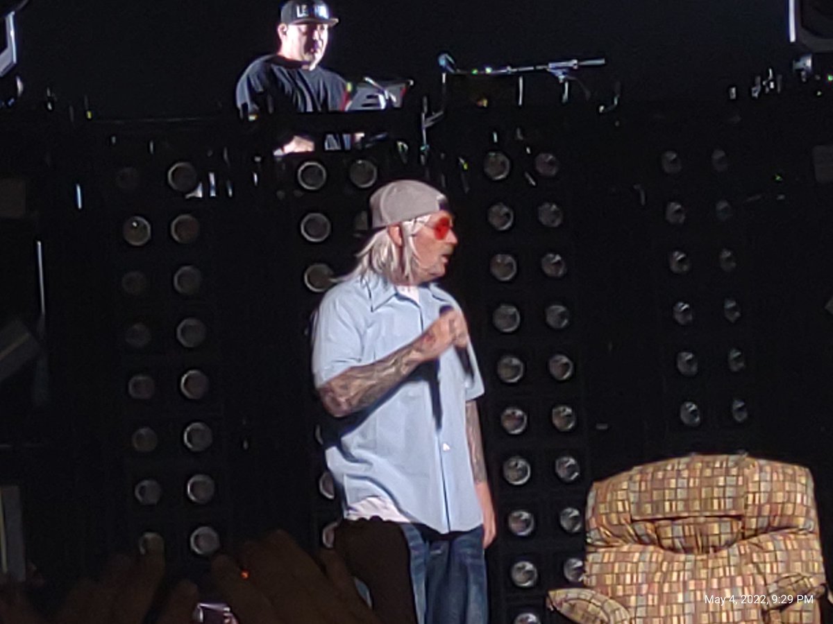 EvilTruth_'s tweet photo. @limpbizkit  fucking killed it last night! @freddurst and crew, Thank you for choosing Roanoke as a city on the #StillSucksTour We haven't had a good rock show at the #CivicCenter in a hot minute, and you guys killed it, please come back! https://t.co/iY585ZhGvS