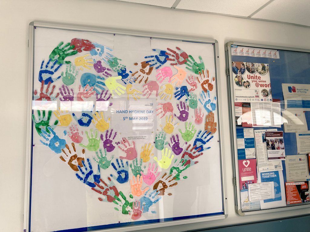 EHalfacree's tweet photo. Promoting the importance of hand hygiene today @GEHNHSnews @daljitathwal for world hand hygiene day 2022 &amp; supporting glove awareness week too! Thanks for everyone who came to see us! 🖐👏 https://t.co/3421mCxCRy