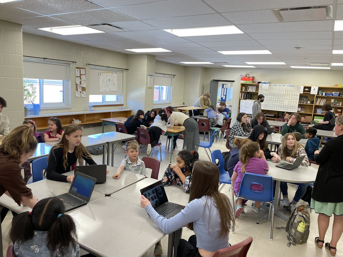 So nice to be back collaborating with others! <a href="/walzad/">Walter Zadow P.S.</a> grade 2’s researching sweet treats with hidden veggies 🥕🥒to make with <a href="/ArnpriorDHS/">Arnprior DHS</a> grade 10 foods students! Next week we can put our recipes to the test! #partnersinlearning