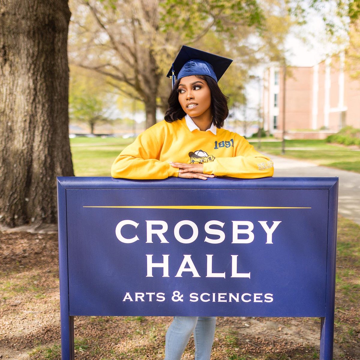 _toshmc's tweet photo. Black Female A&amp;R loading… 🌎 🎶 #ncat #ncat22 https://t.co/vdfdm7G4J9