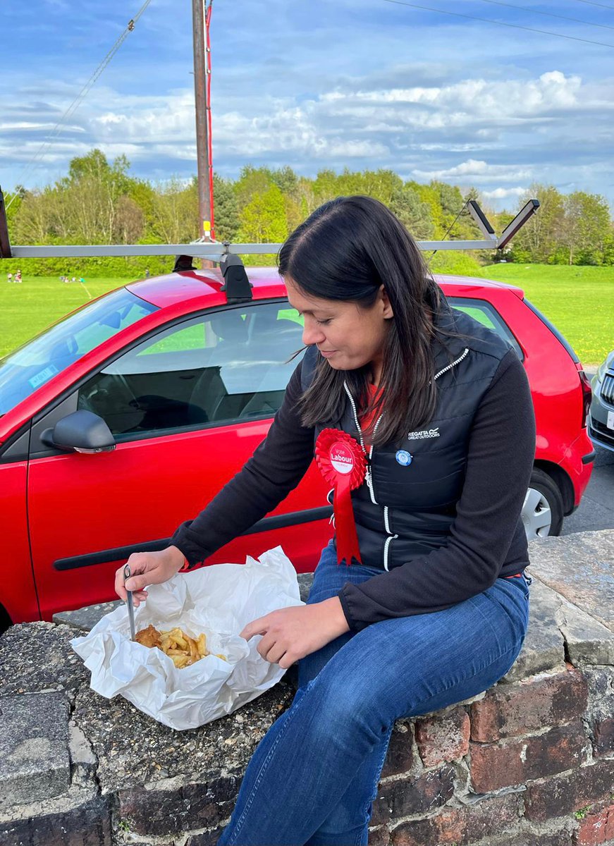 Pit stop on the campaign trail with <a href="/CllrVivKendrick/">Cllr Viv Kendrick</a> and <a href="/kimleadbeater/">Kim Leadbeater MBE MP</a>. 

Still time to get out and #VoteLabour before polls close at 10pm.