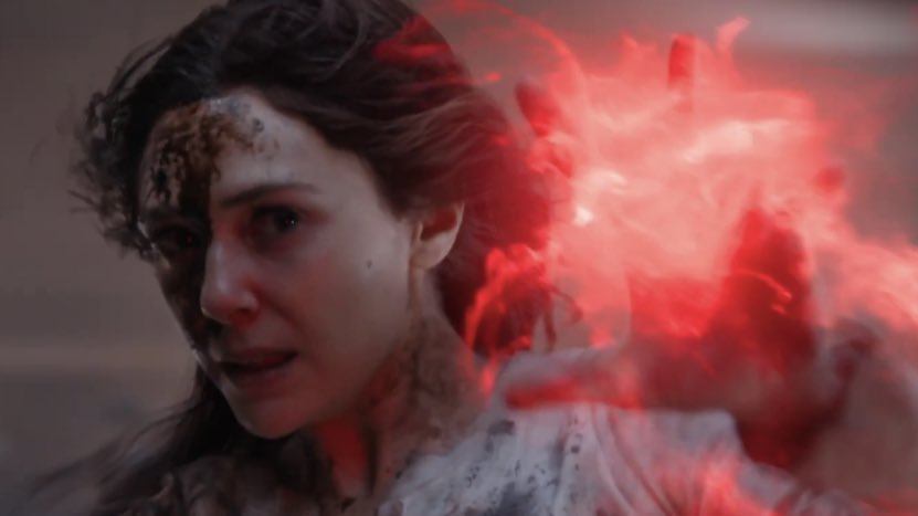 itsjustanx's tweet photo. Elizabeth Olsen truly deserves all the praise she’s getting for #MultiverseOfMadness - she ATE this role up like no other. #ScarletWitch https://t.co/c6WNxzMdHu