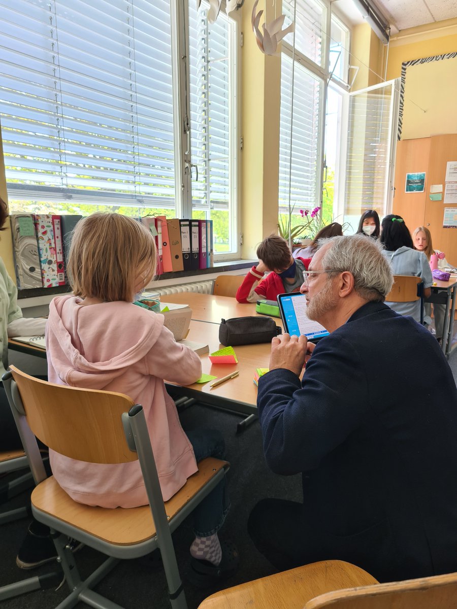 asheames tweet media