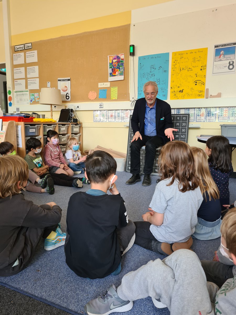 asheames tweet media