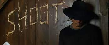ChingCh78499975's tweet photo. Did amber just finish watching Secret Window? All the writing on the walls and crazy movie moments are very interesting
 #JohnnyDeppVsAmberHeard https://t.co/89UeOOdjRi