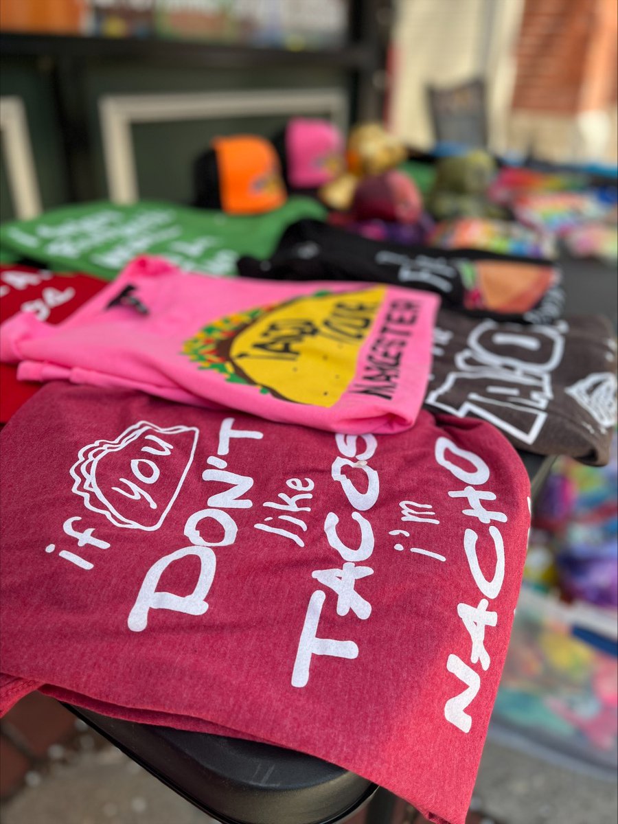 BeezeTees's tweet photo. Taco 'bout a perfect day for some tacos! Things are starting to get busy in downtown Manchester! 36 Hanover Street is where you will find us! Stop by and say "HI" to our newest (Manchester) Account Manager, Dee and of course, Anthony will be here too! https://t.co/JWsXC9XL0p