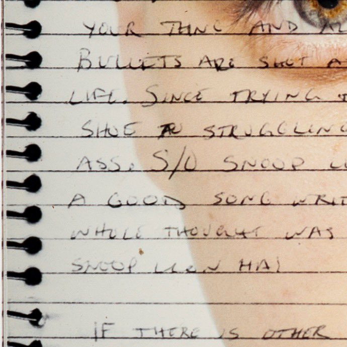 LookAtStrangers's tweet image. Stranger # 3 [Back Side] 
#LookAtStrangers #MixedMedia #mixedmediaart #artjournal #artjournaling #ContemporaryArt #Portraits #portraiture #acrylicglass #transparency #transparencies #lightbox #holdit #investigate #psyche #psychology #humanpsychology #Photography #FineArts #faces