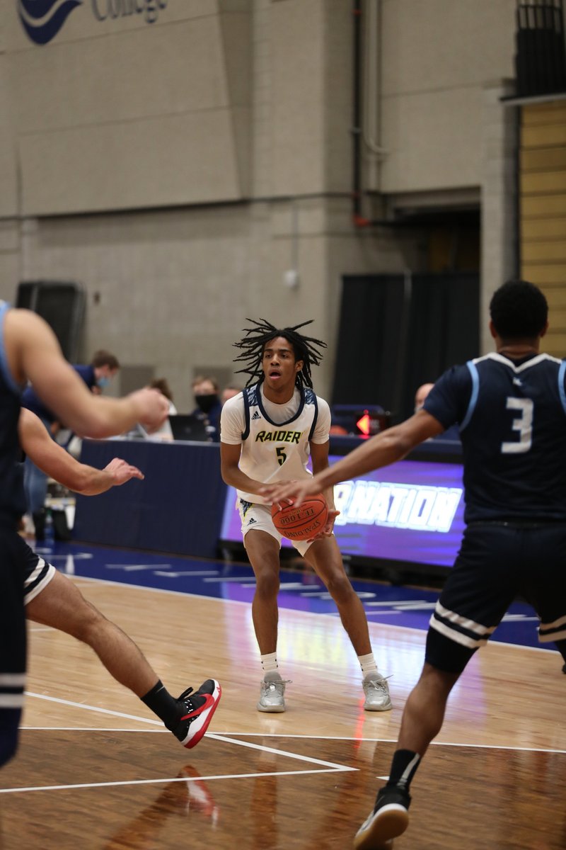 Happy #TayDay! 5⃣/5⃣