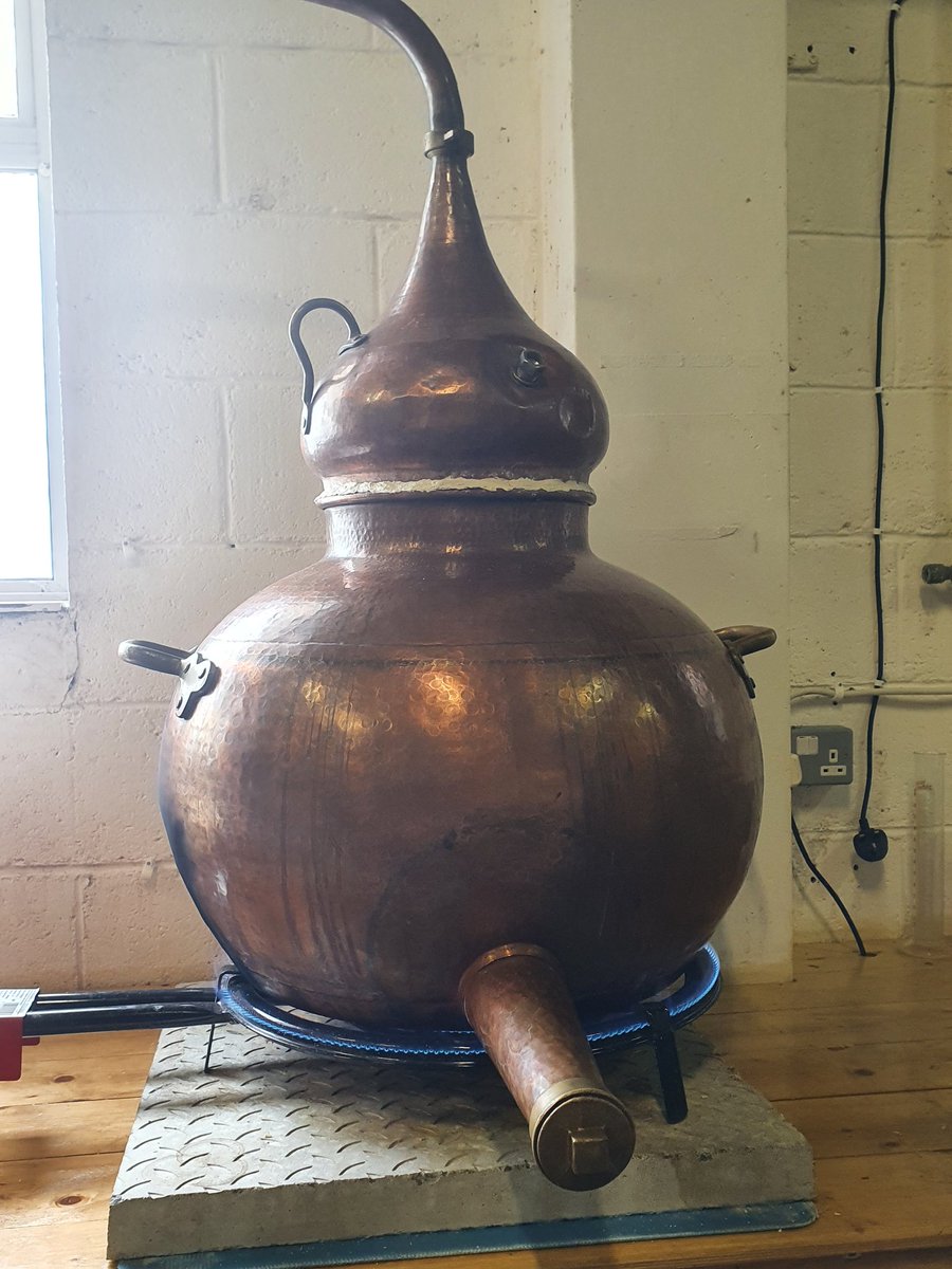 ShoreTourism's tweet photo. Had the joy of visiting @lough_mask   distillery today as part of the Mayo Food &amp; Drink Programme.. very special people crafting batches of wonderful spirits in stunning surroundings. Tours are up and running Mon-Fri - highly recommended 👌 #Mayo #distillery https://t.co/9xei4e34My