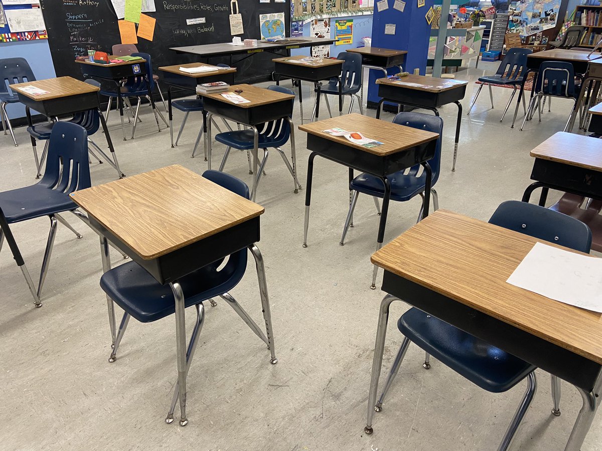 DemarinisMrs's tweet photo. Living things must constantly adapt to their ever changing environments. Today, 3rd grade @rpk8magnet arrived to a VERY different environment and had to learn to adapt (and they DID!!). This provocation today helped begin our new IB unit about plant and animal adaptations. https://t.co/cQoH2DvoIA