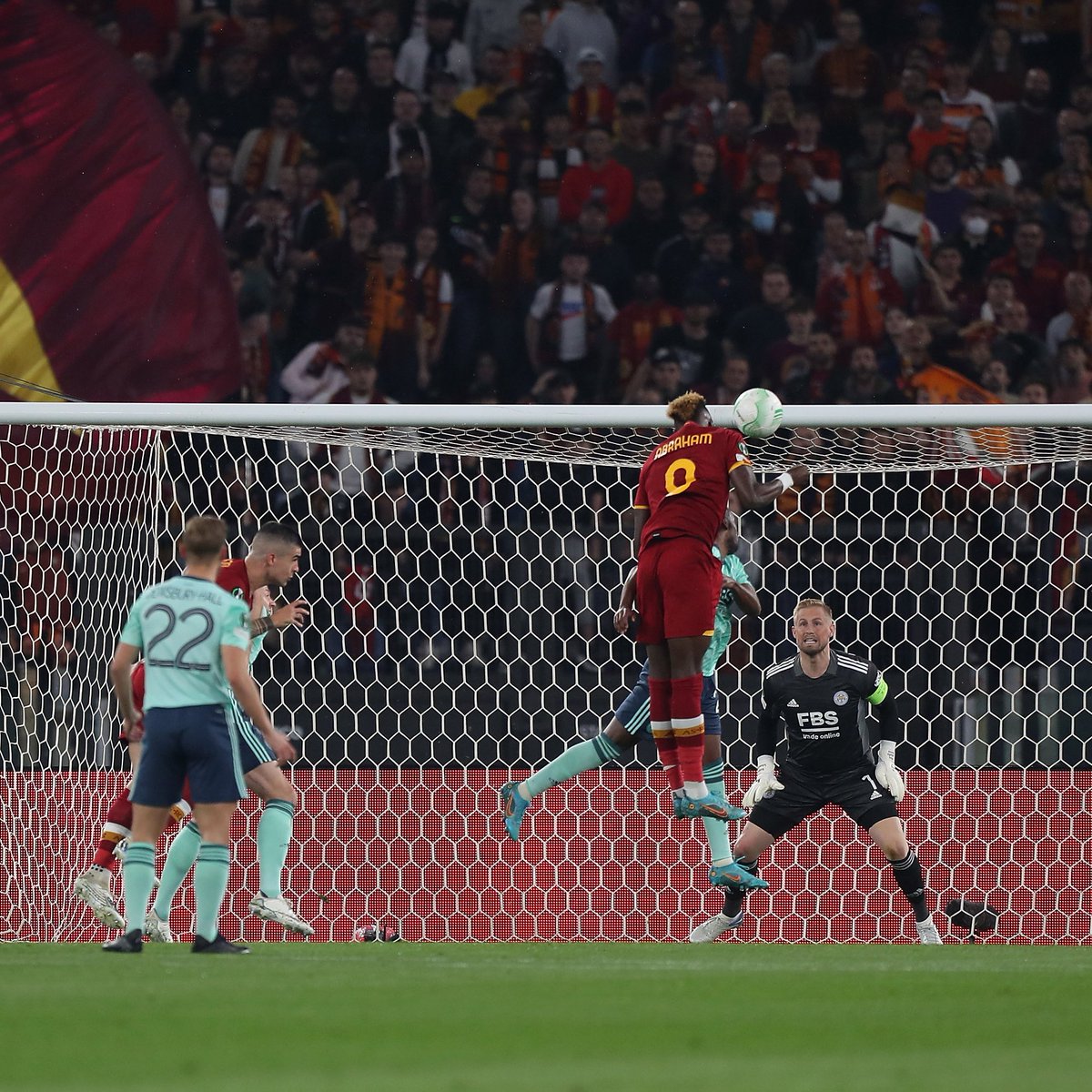Conf_League's tweet photo. 📸 Abraham's goal, frame by frame...

#UECL https://t.co/5t1NzcQS4B
